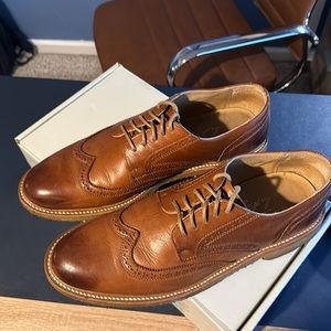 Frye James Crepe Wingtip size 11 in Whiskey. Complete!